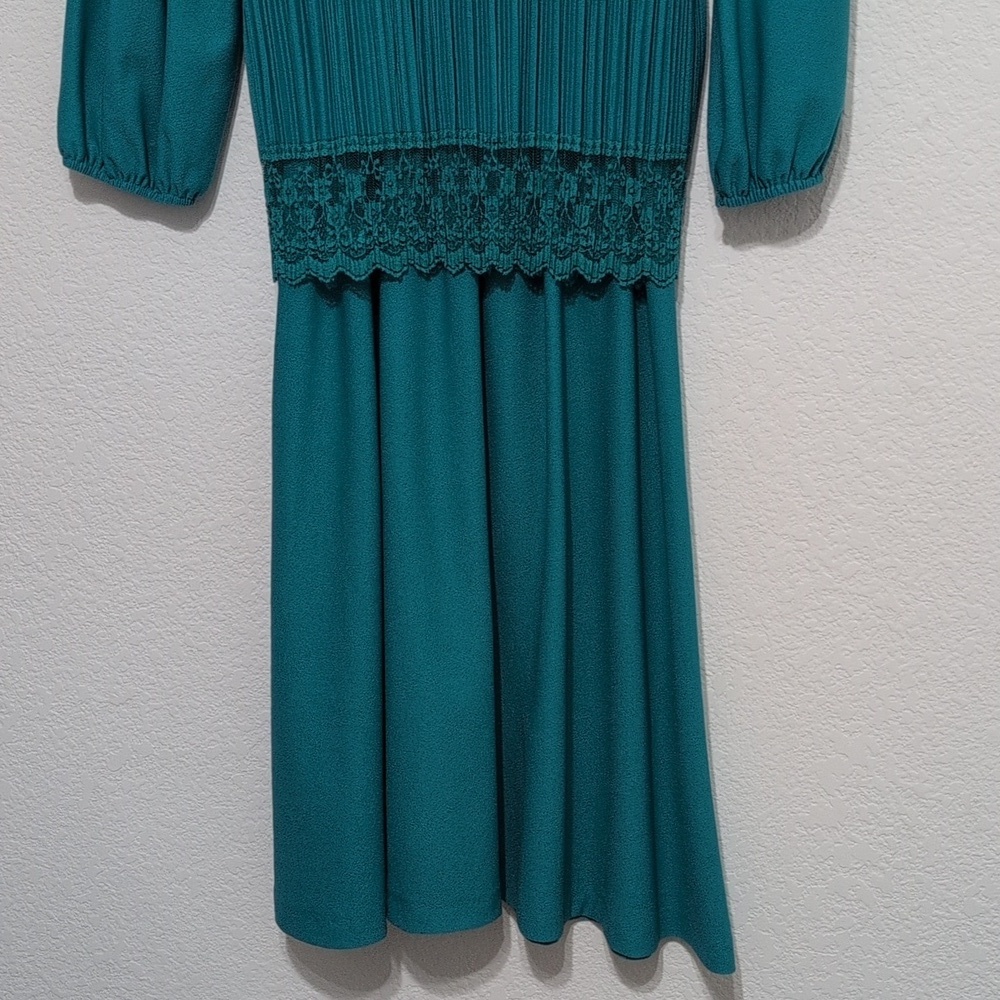 Good Times 80s Vintage Pleated Party Cocktail Dress Teal Size 8P Lace Detail - Picture 3 of 11